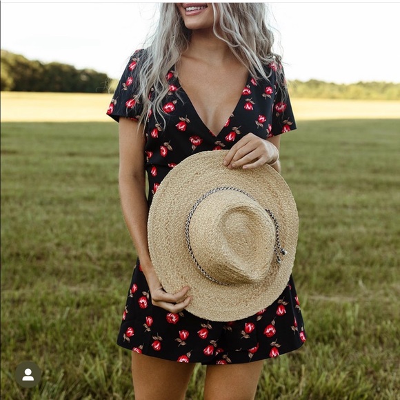 NWT Kittenish floral dress - Picture 2 of 5